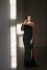 elegantna svecana maxi haljina crna svetlucava likra