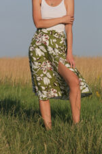 lanena suknja na preklop ZUMO fashion cvetni dezen